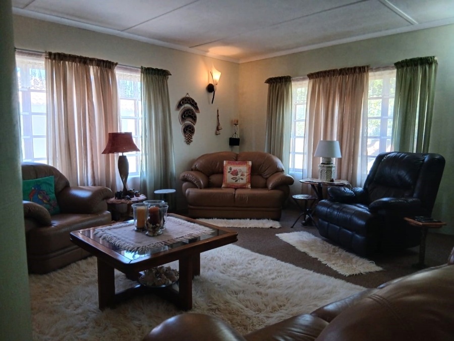 3 Bedroom Property for Sale in Noorsekloof Eastern Cape